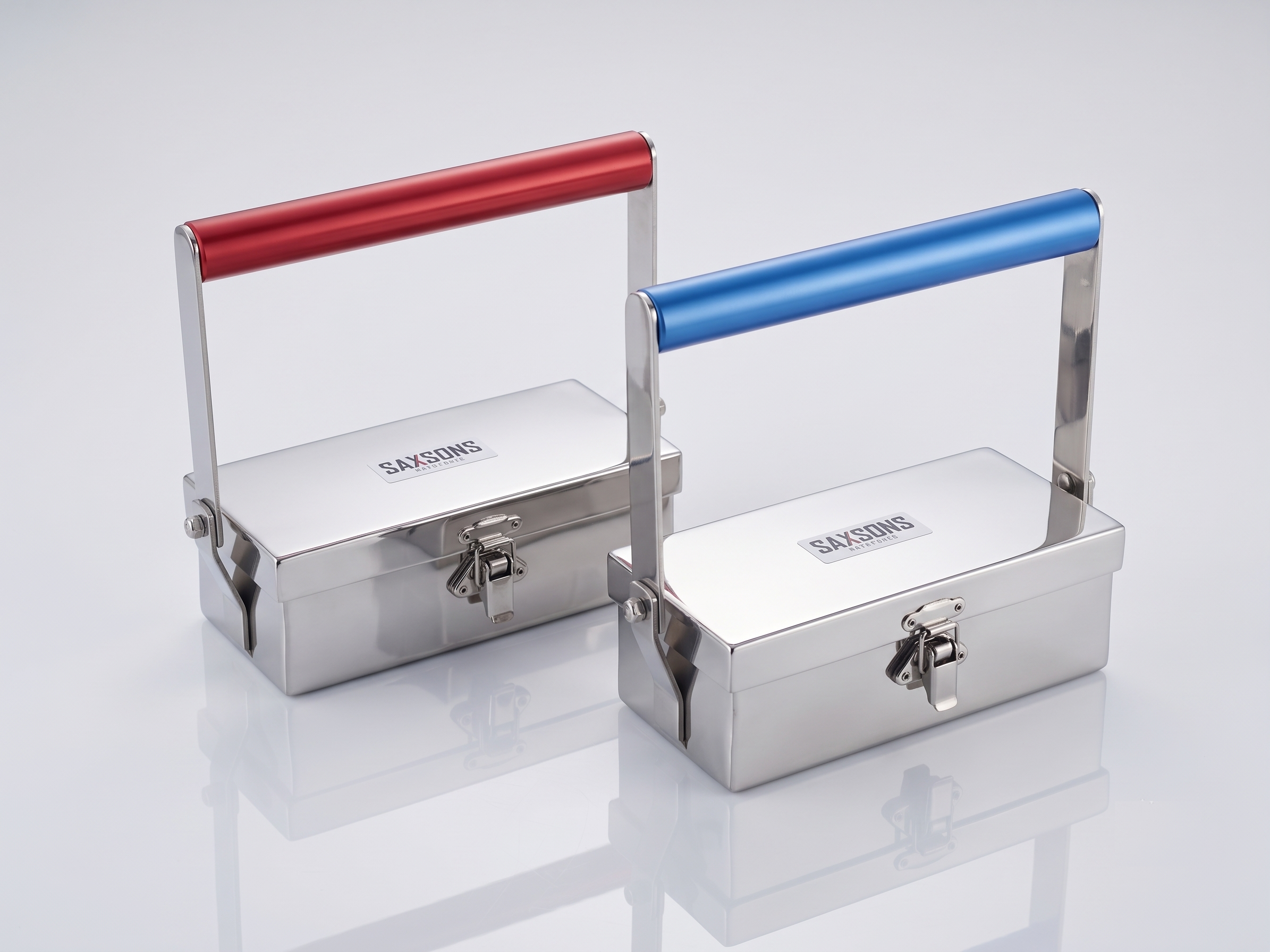 Saxsons™ Shielded Syringe Carrier